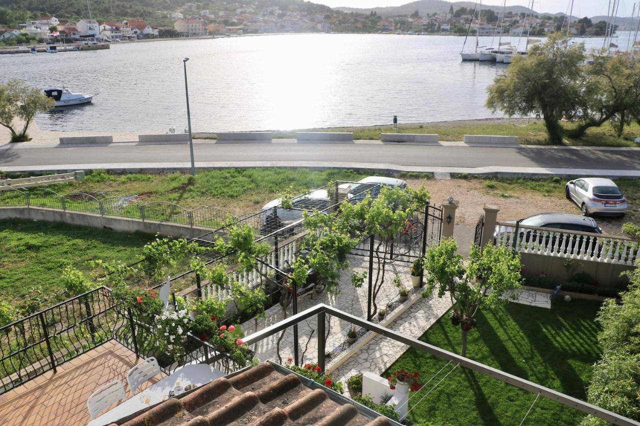 Apartments Radman Sibenik Ngoại thất bức ảnh